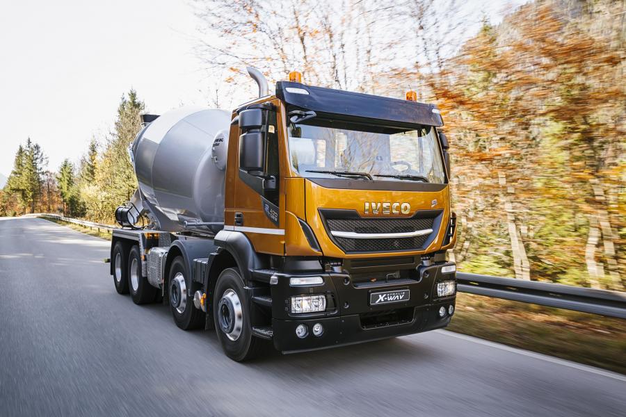  Iveco Stralis X-WAY 400SL 8x4 Mixer 2017 года  (фото 8 из 11)